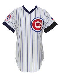 The Cubs' road uniforms had centered numbers in 1972. Here's why - Bleed  Cubbie Blue