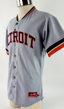 Alternate Home Uniform concept for the Detroit Tigers. Jerseys based off  1980's away jerseys with script 'Detroit' text…