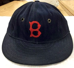 The Famous Disappearing Red Sox Cap of 1974